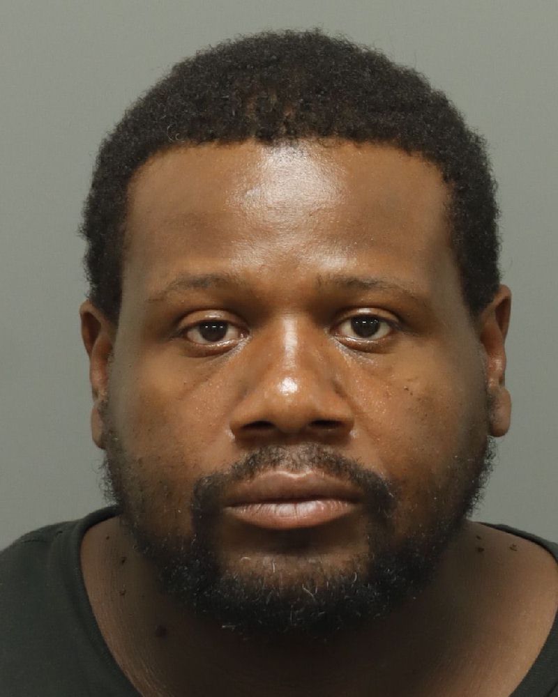 Booking photo of Dexter Epps