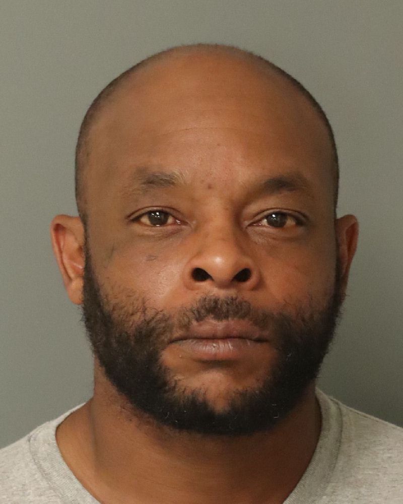 Booking photo of Derrick Bethea