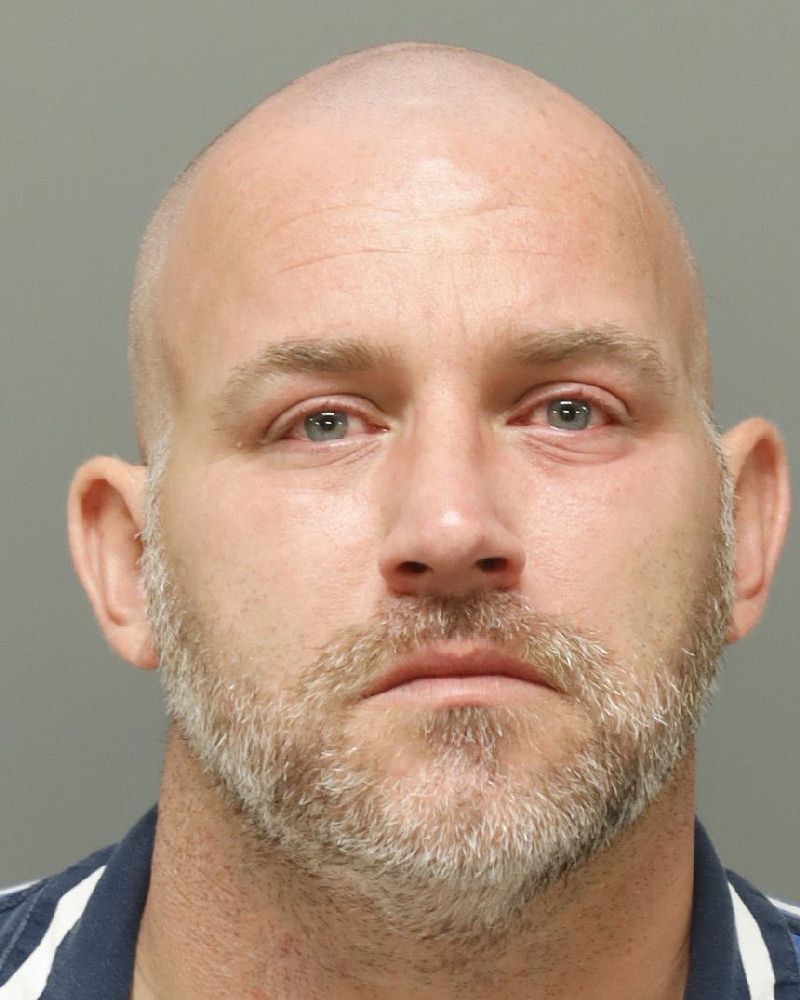Booking photo of Darrell Pero