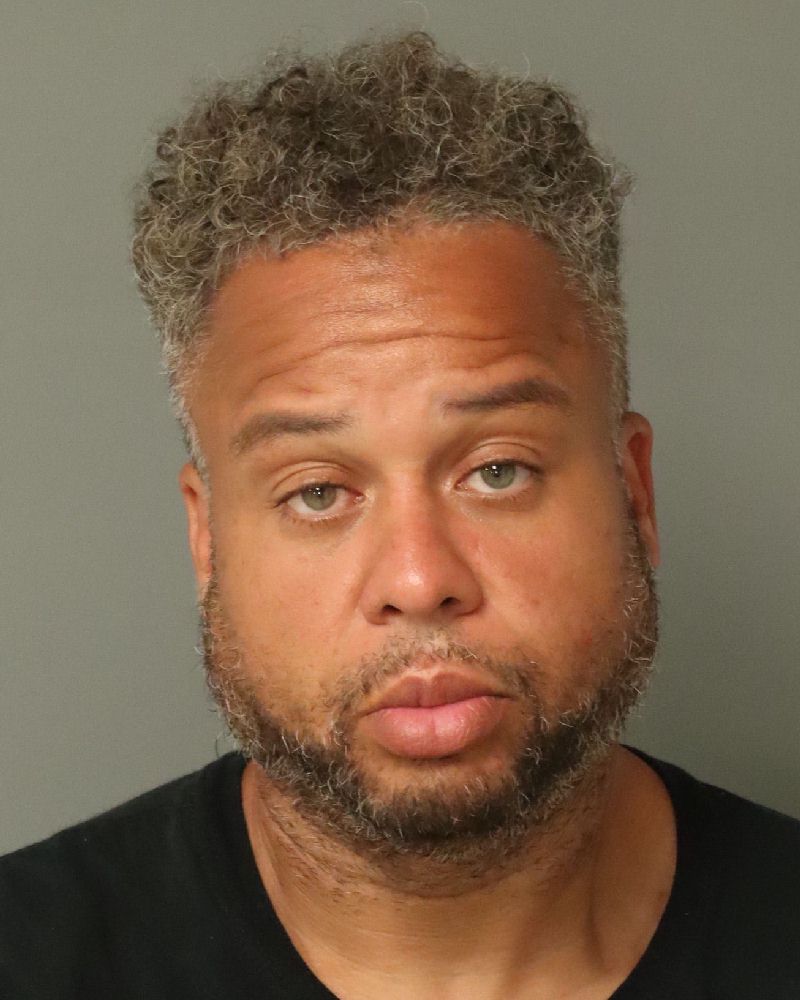 Booking photo of Maalik Anderson