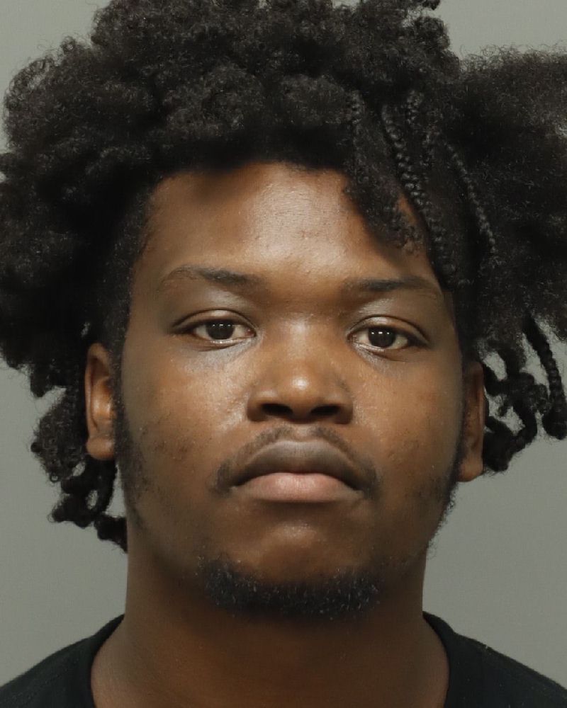 Booking photo of Anfernee Burgess