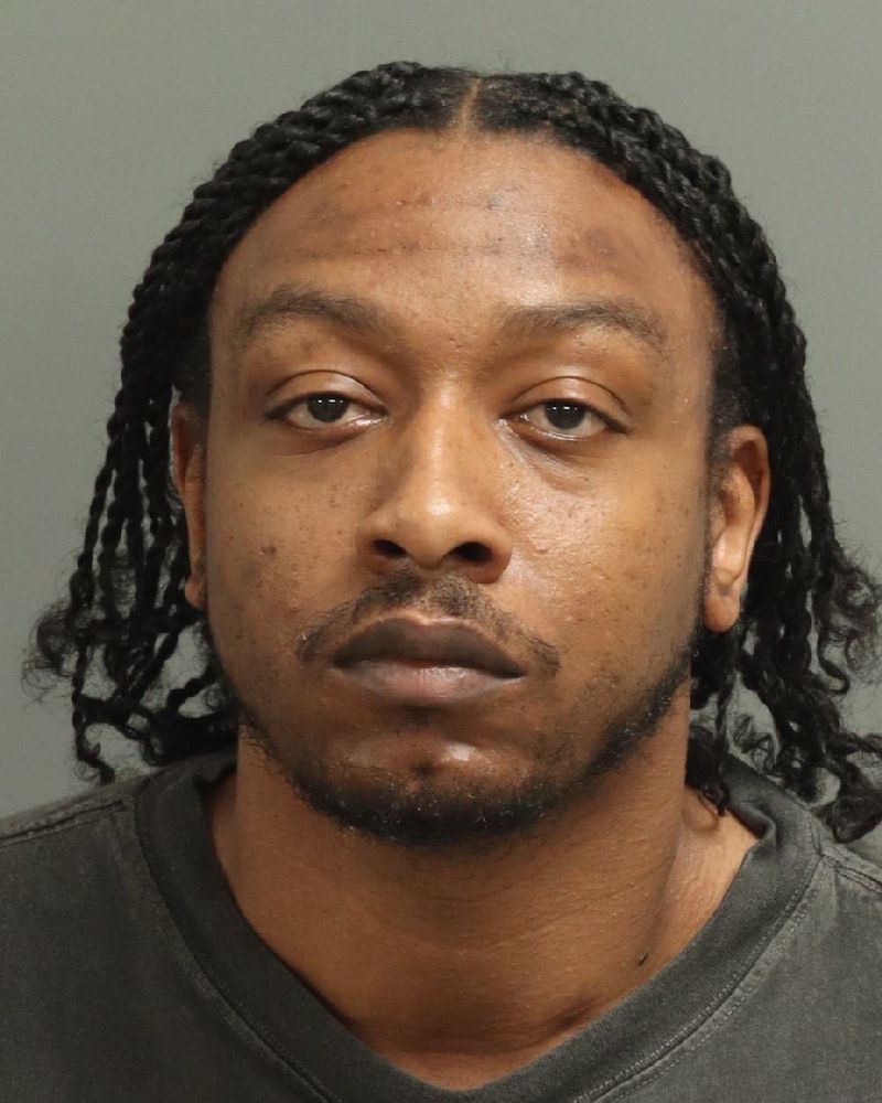 Booking photo of Taequan Miller