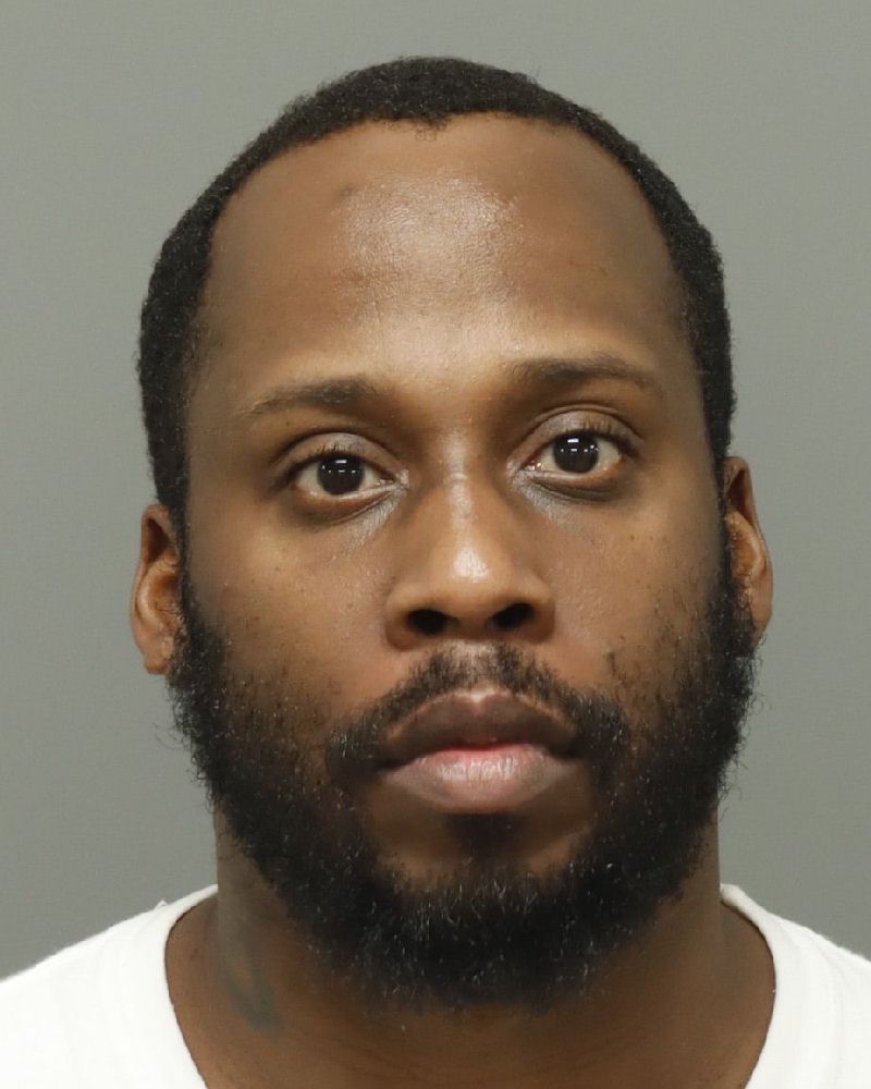 Booking photo of Jamil Dabson