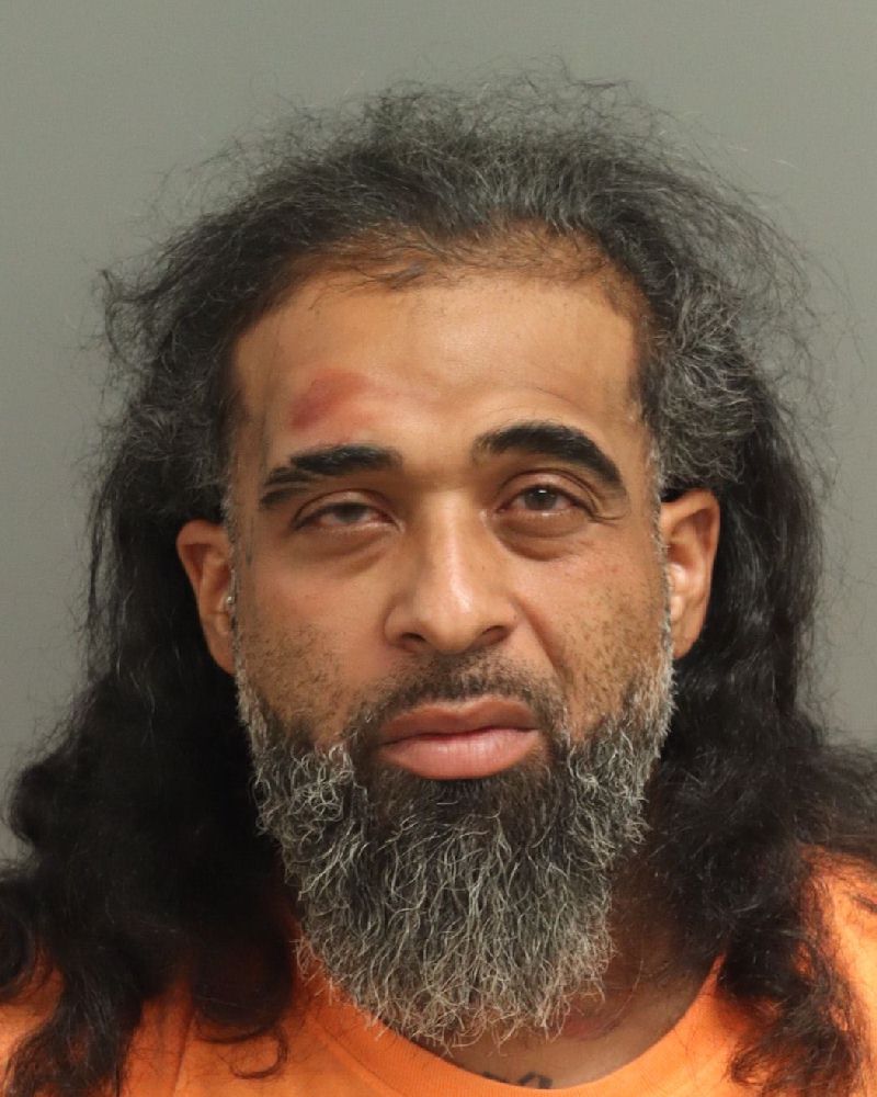 Booking photo of Allan Guerrero