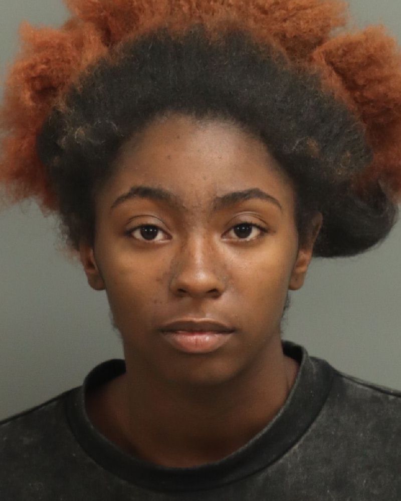 Booking photo of Shanaste Chambers