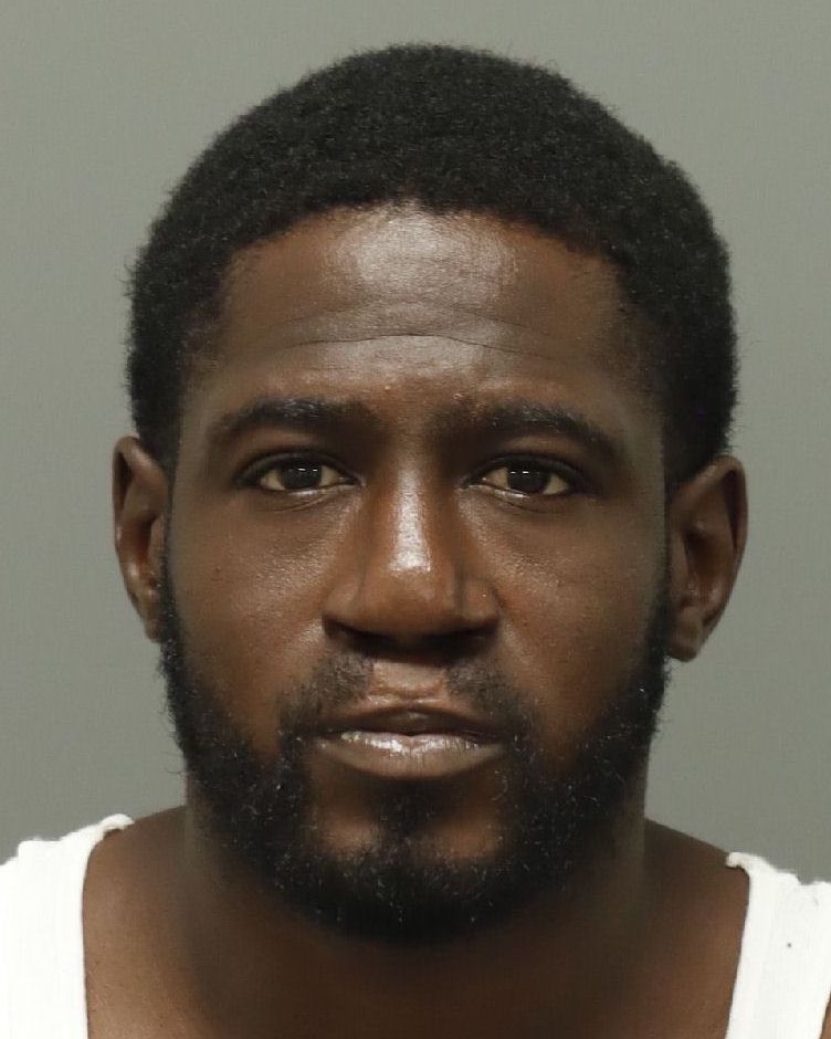 Booking photo of Tre Theet