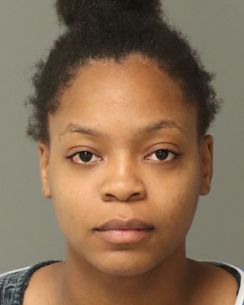 Booking photo of Satasia Dodd