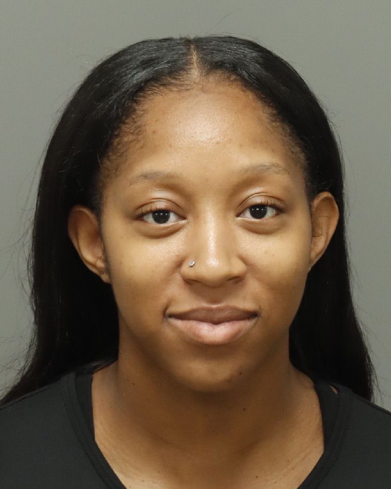 Booking photo of Jayniya Gamblin