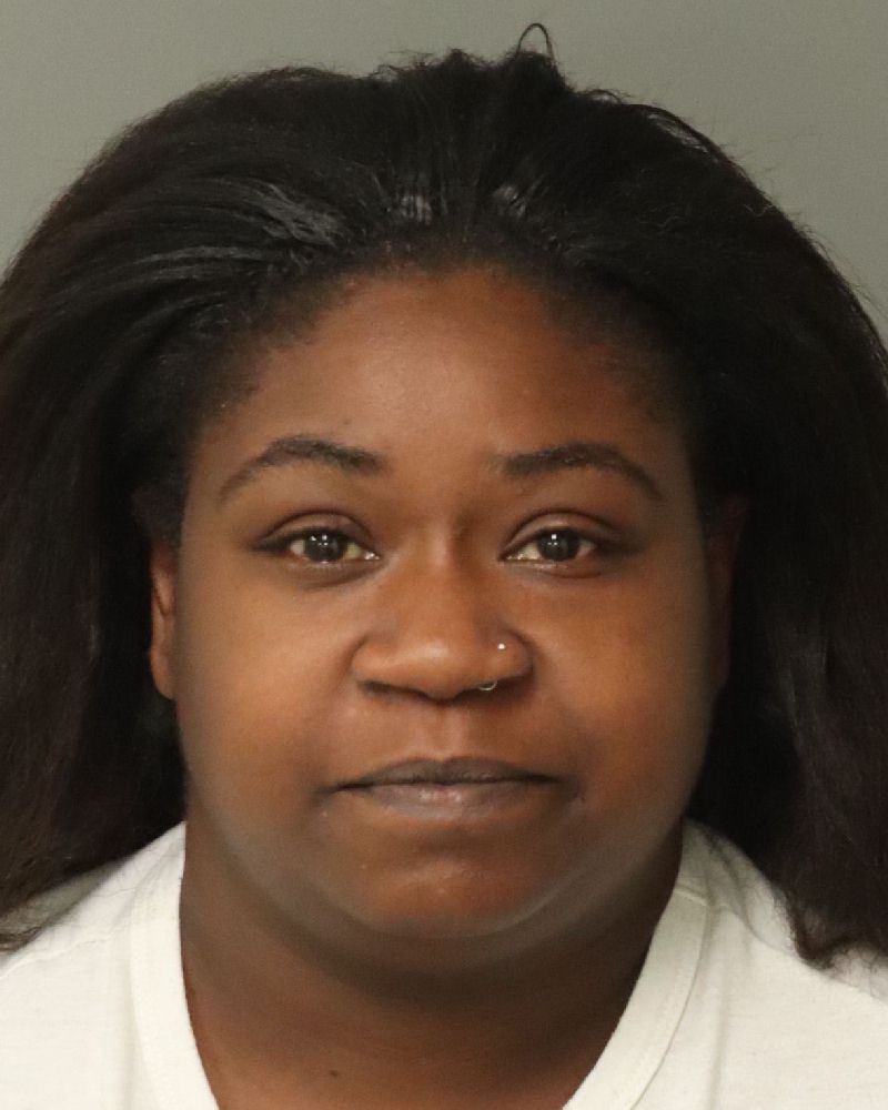 Booking photo of Tenishia Jones