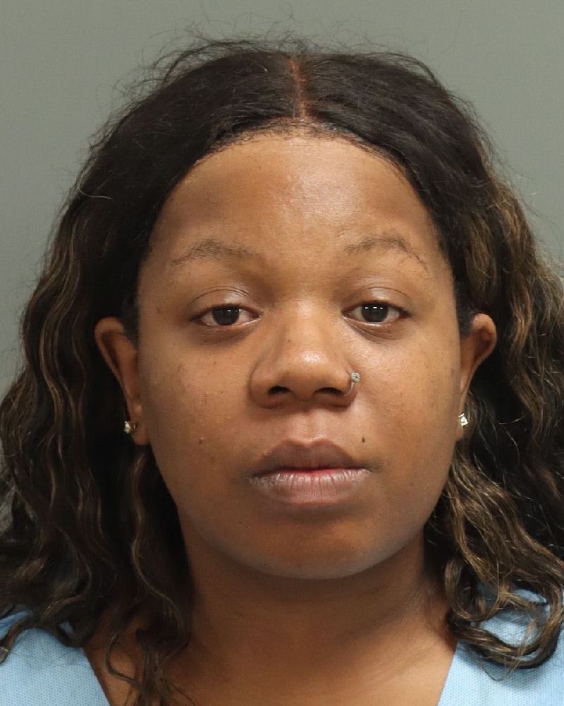 Booking photo of Paris Murphy