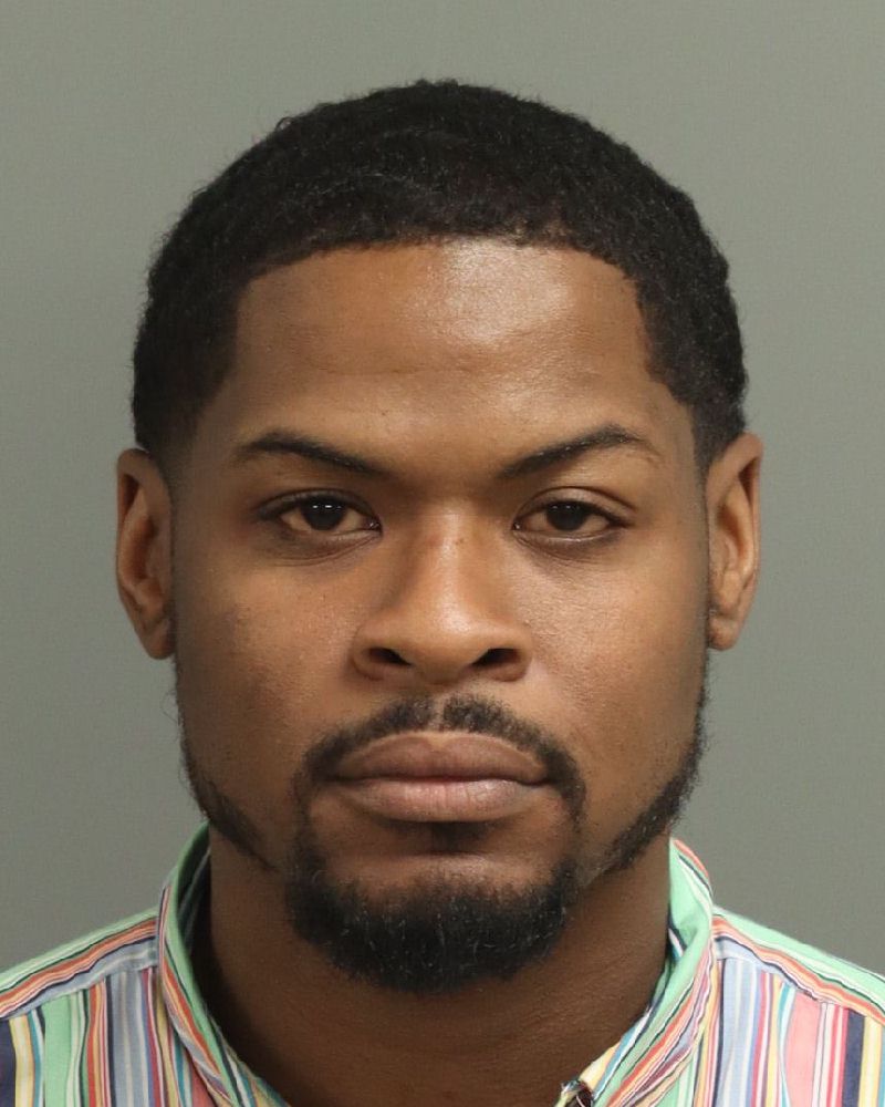 Kardelro Staton booking photo