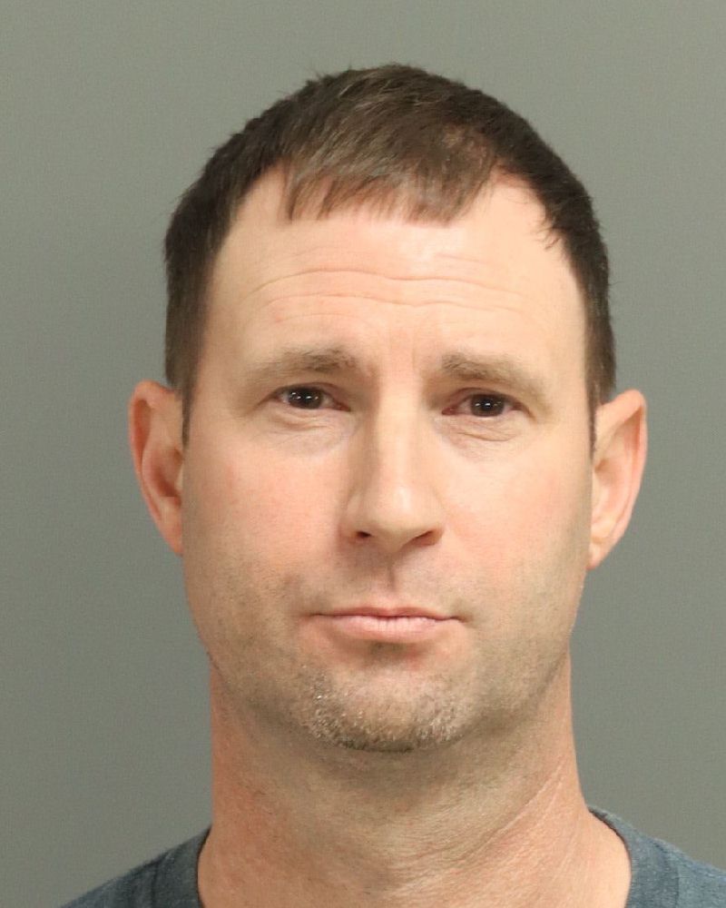 Booking photo of Nicholas Lind