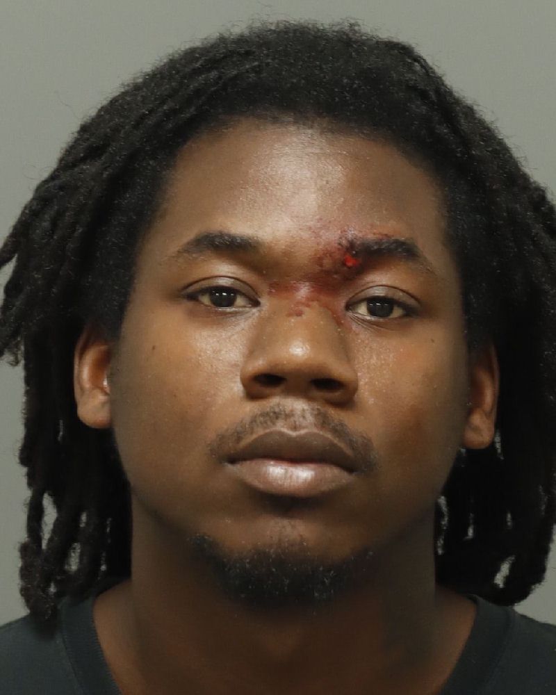 Booking photo of Dontrae Stover