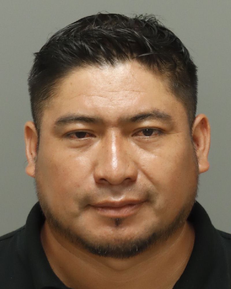 Booking photo of Rolfi Perez-arreaga