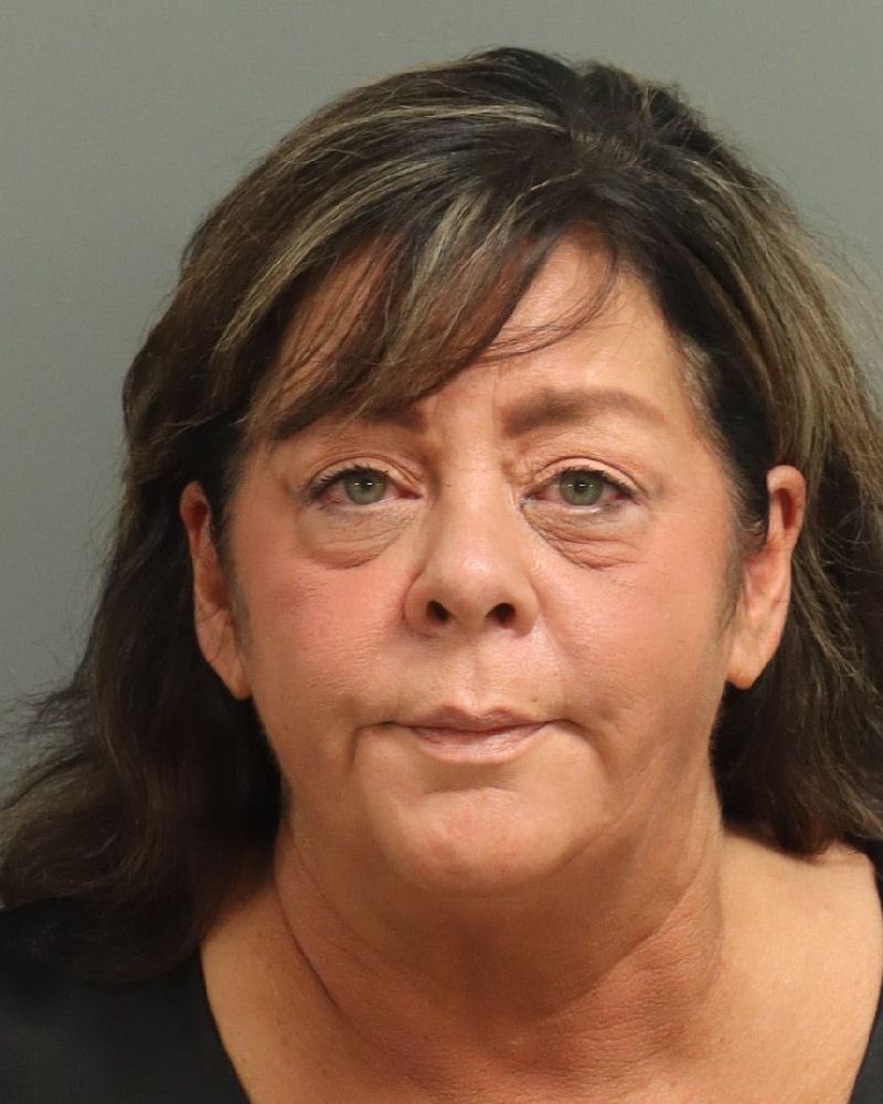 Lisa Hicks booking photo