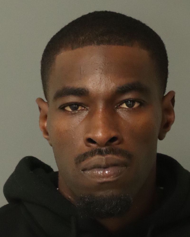Booking photo of Daquan Stuart