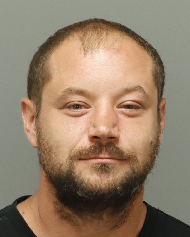 Booking photo of Yuri Fouts