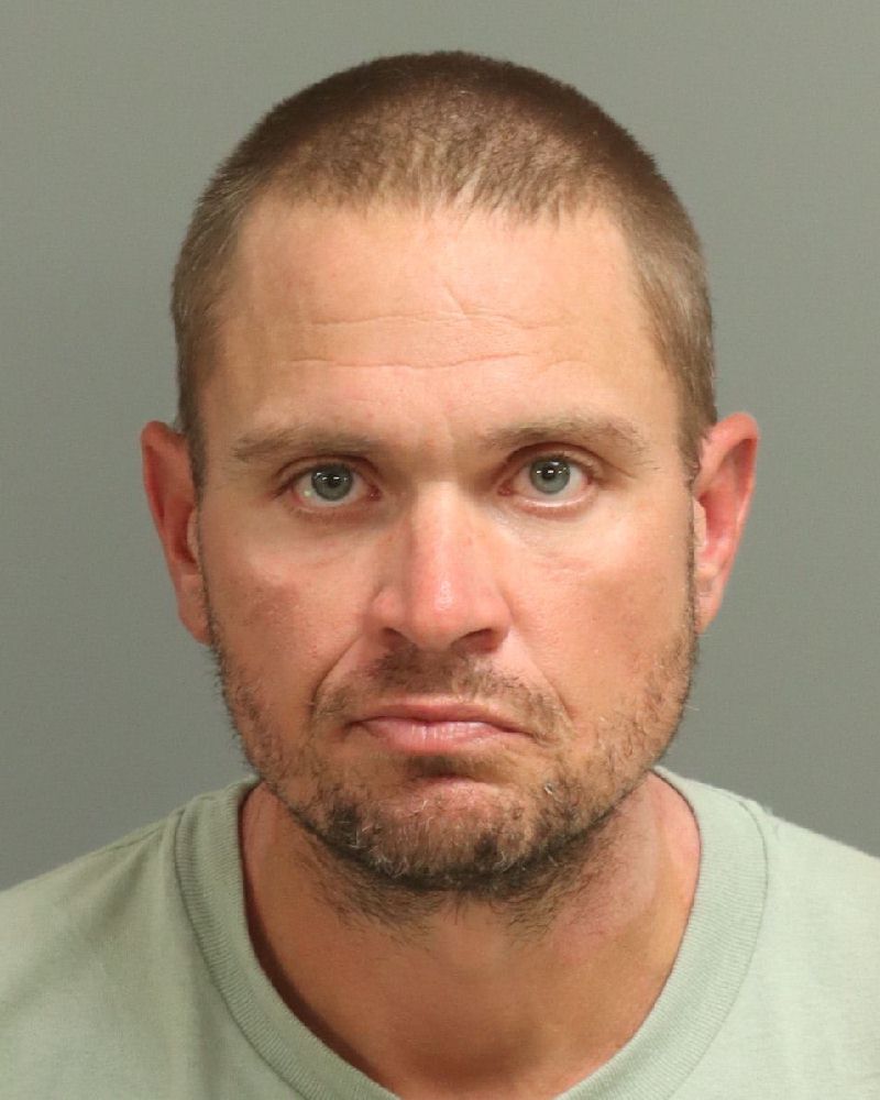 Booking photo of Justin Lee