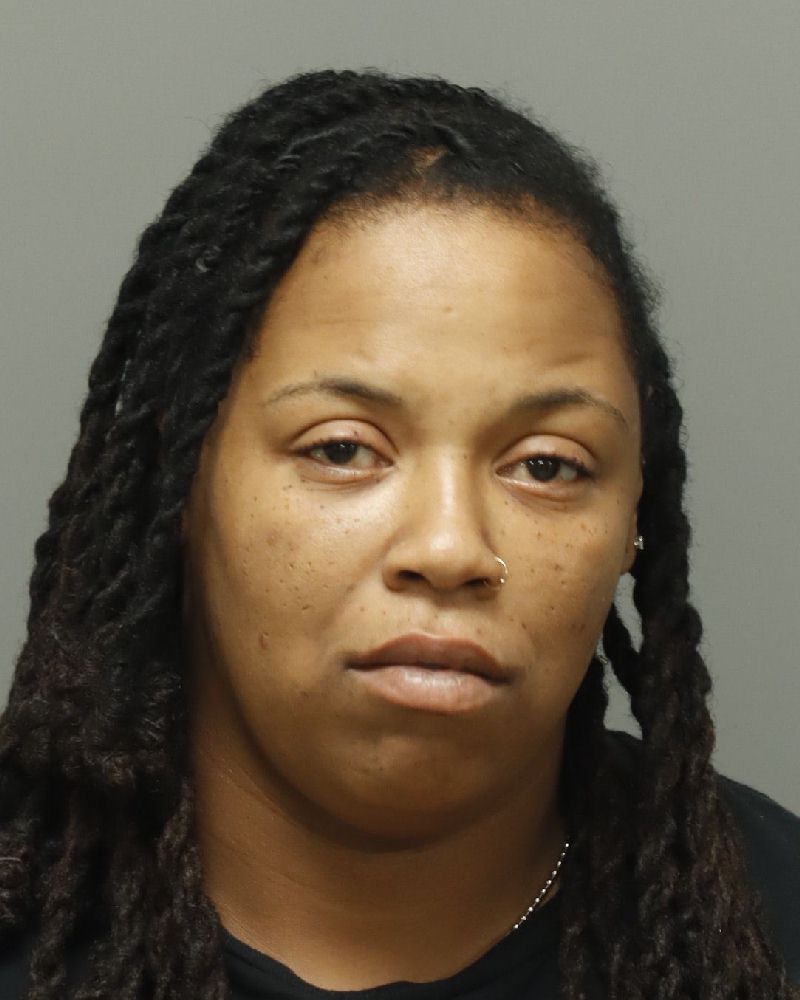 Booking photo of Sade Mccants