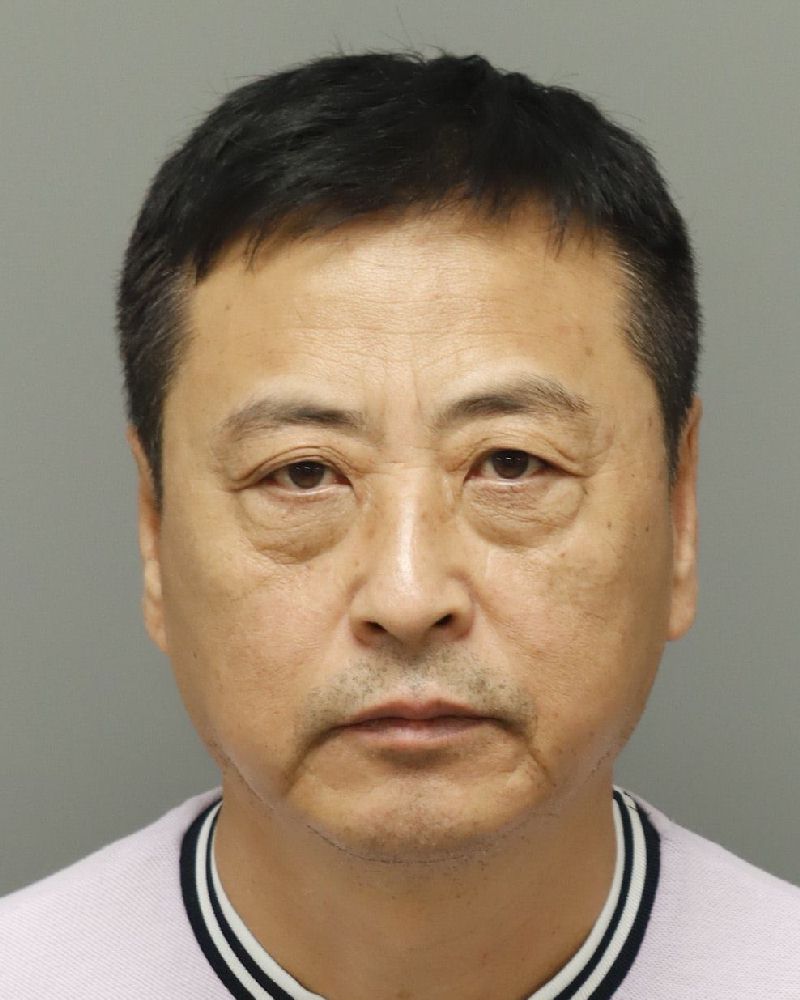 Booking photo of Xiachun Xu