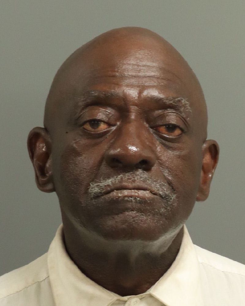 Booking photo of Robert Taylor