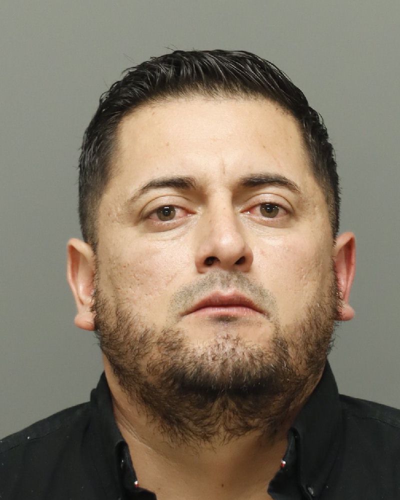 Booking photo of Yester Orellana-madrid