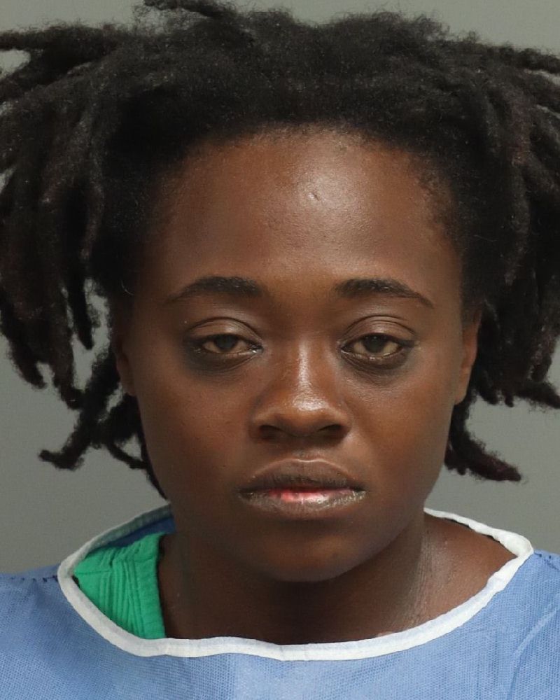 Booking photo of Paris Ellis-boyd