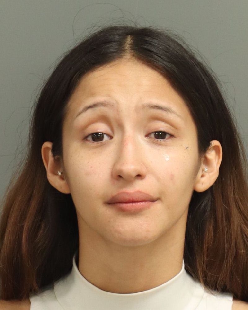 Booking photo of Karina Leon-mendoza
