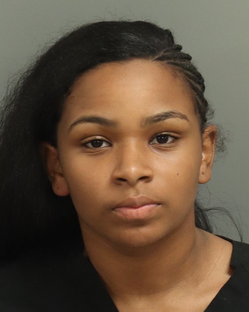 Booking photo of Imoni Henderson