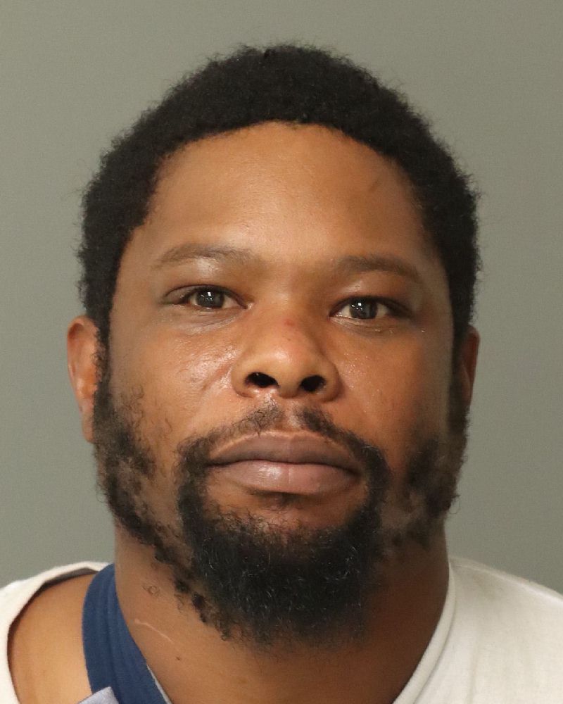 Delvon Cooley booking photo