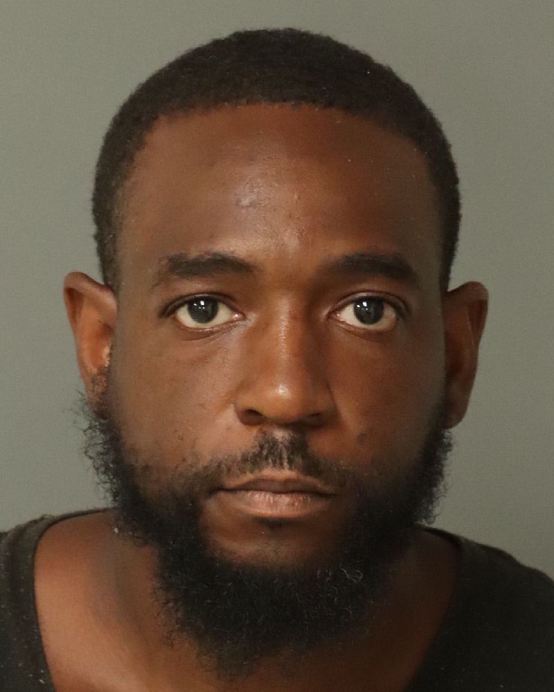 Booking photo of Antonio Hill