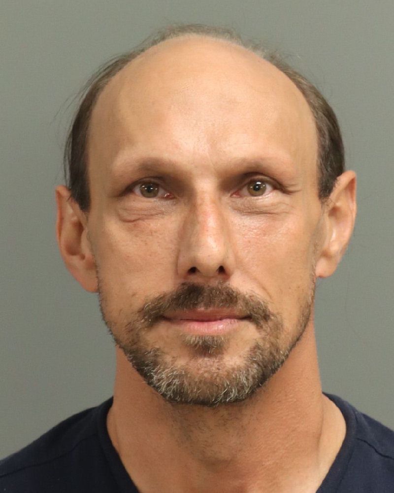 Booking photo of Matthew Ross