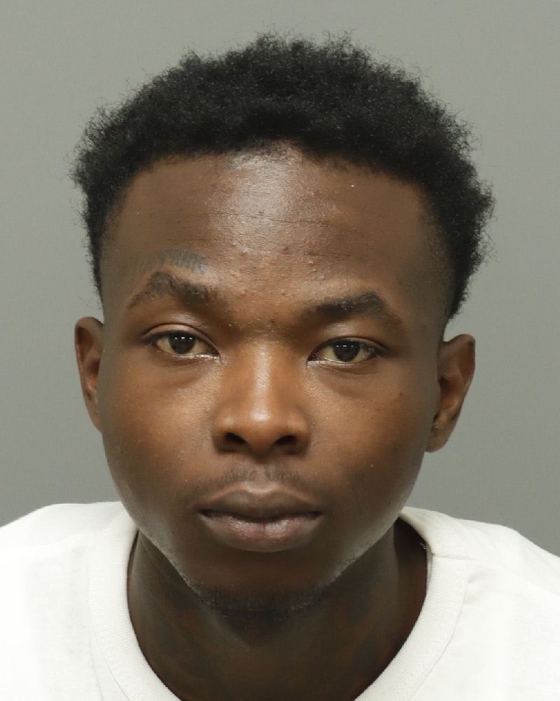 Booking photo of Emmanuel Amponsa