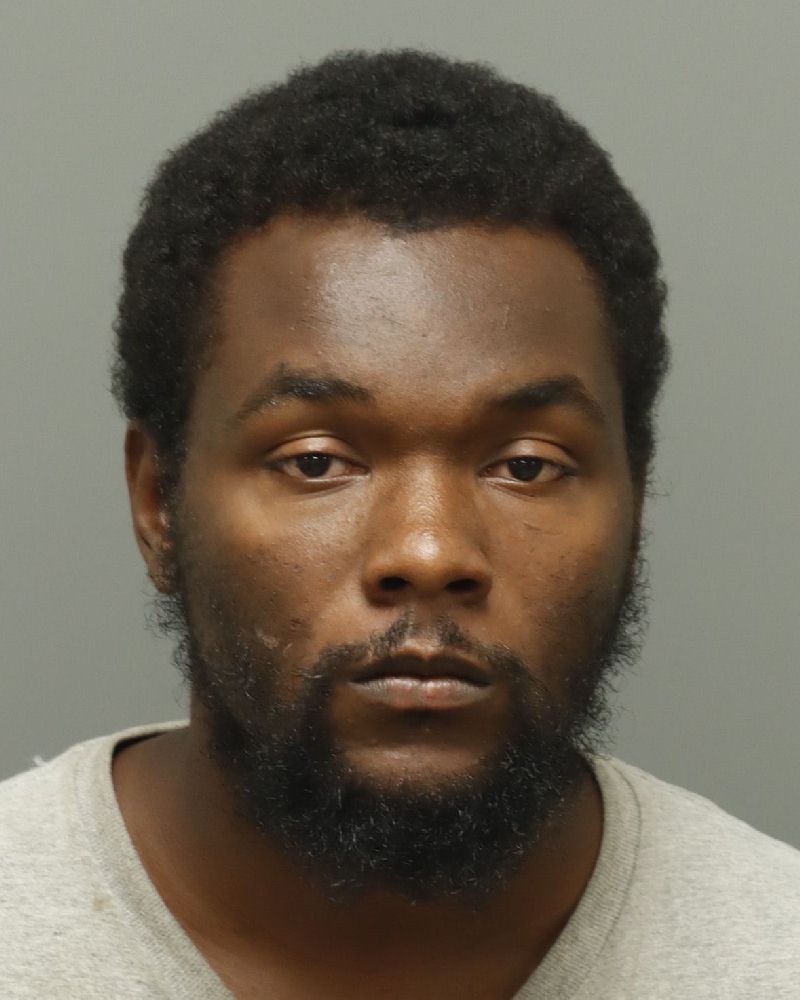 Booking photo of Leondre Holeman