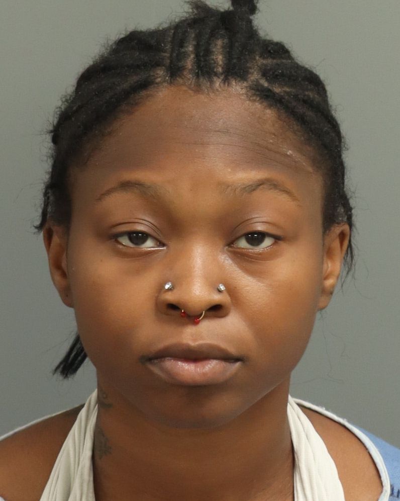 Shemia Thomas booking photo