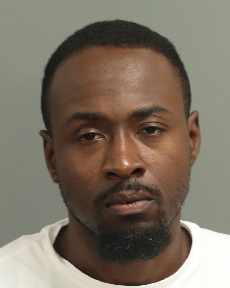 Booking photo of Devin Hart