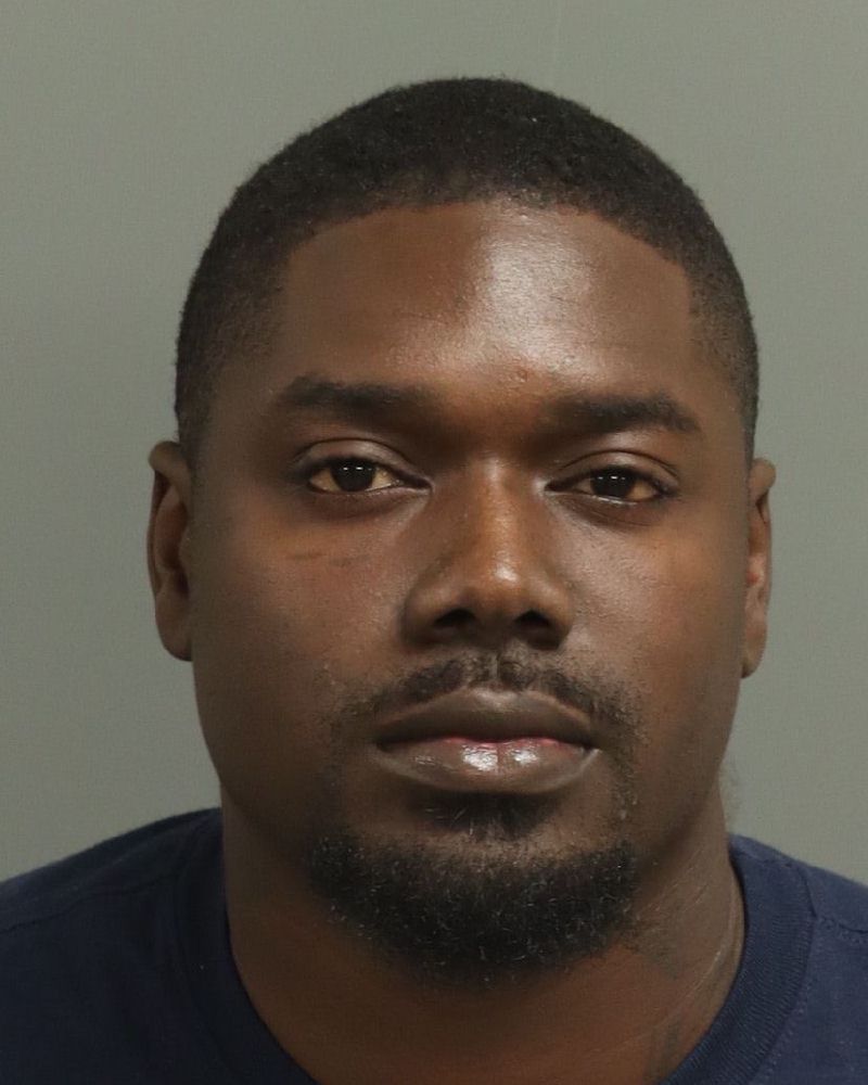 Chamaun Bouie booking photo