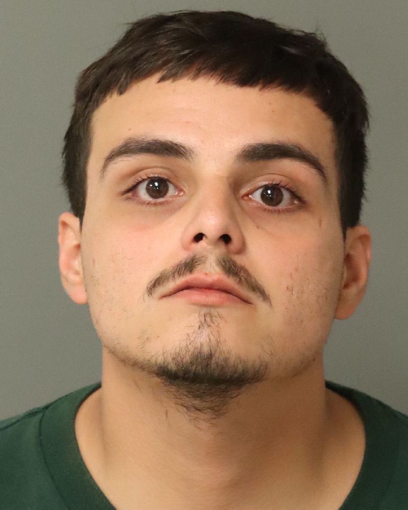 Booking photo of Micheal Hernandez