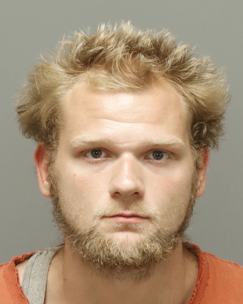 Booking photo of Elijah Warren
