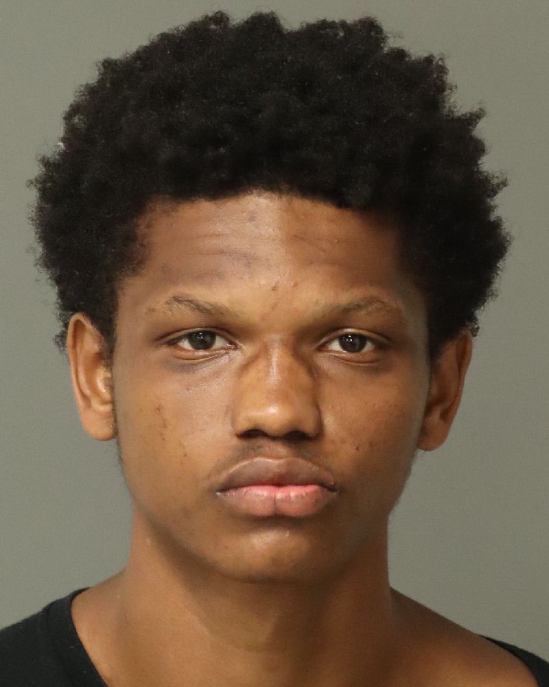 Booking photo of Phabion Hinton