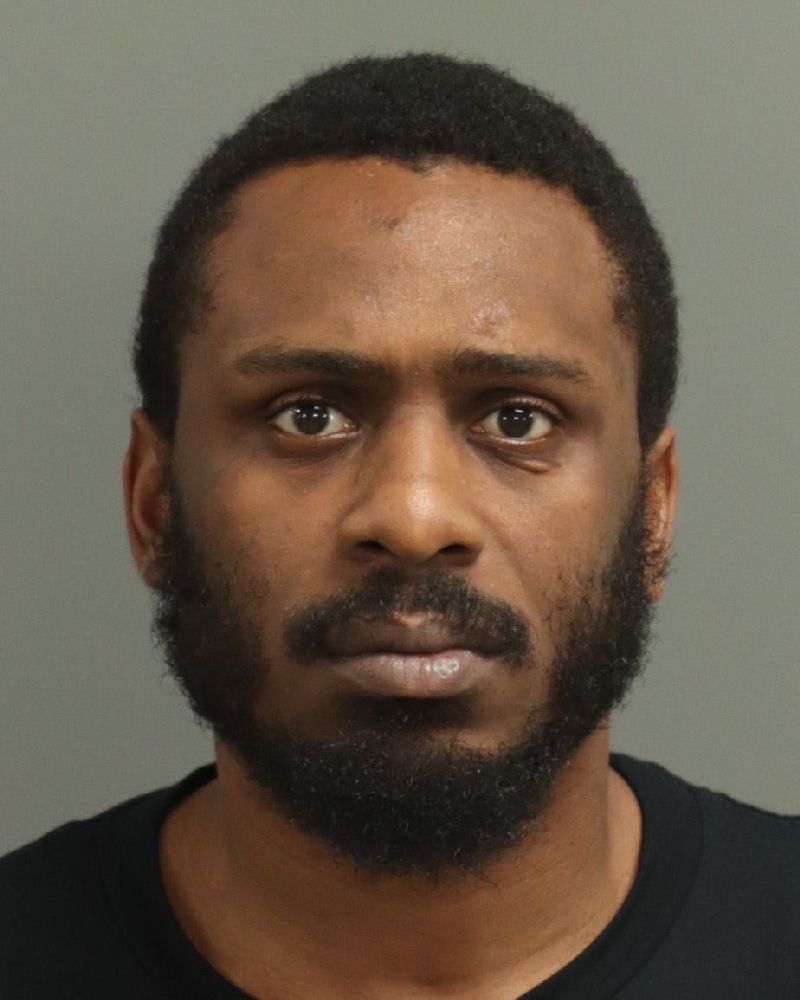 Booking photo of Clinton Lucas