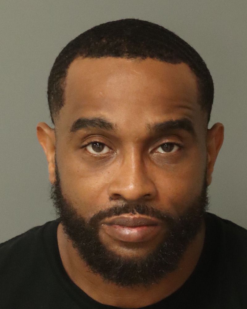 Booking photo of Victor Mclean
