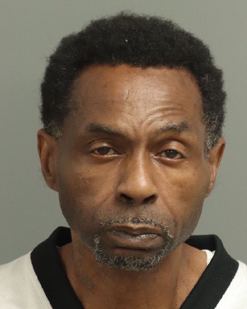 Booking photo of Damian Bey