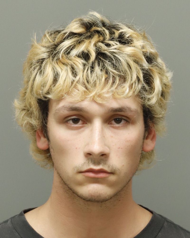 Booking photo of Cayden Quade