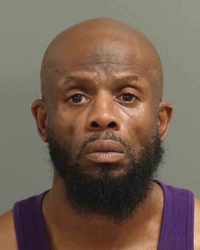 Booking photo of Gordon Thomas
