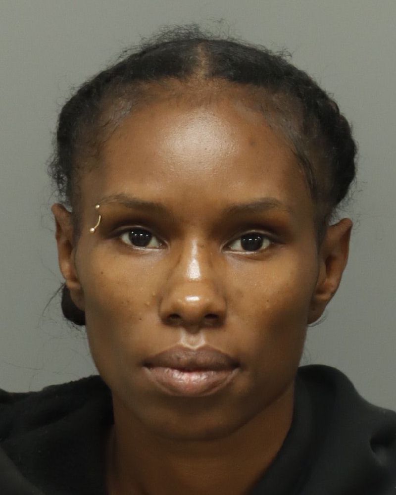 Nieasha Hill booking photo