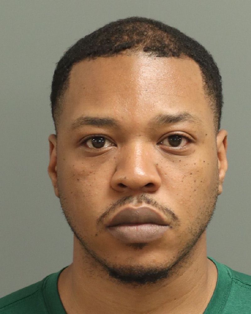 Booking photo of Dequane King