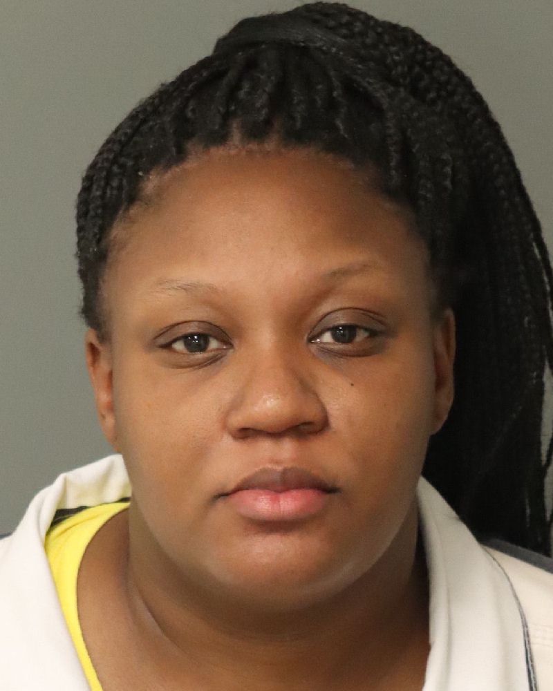 Booking photo of Dezire Edmundson