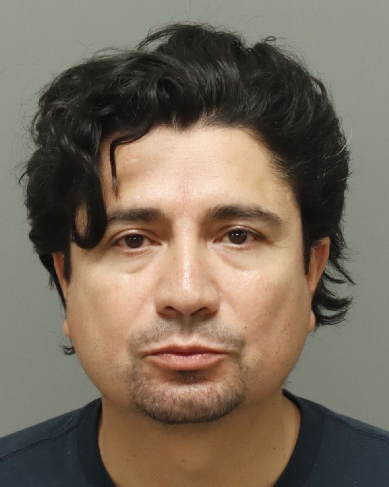 Armando Tinajero-olguin booking photo