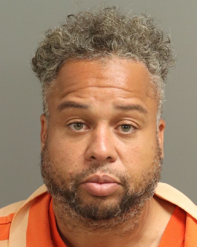 Booking photo of Maalik Anderson